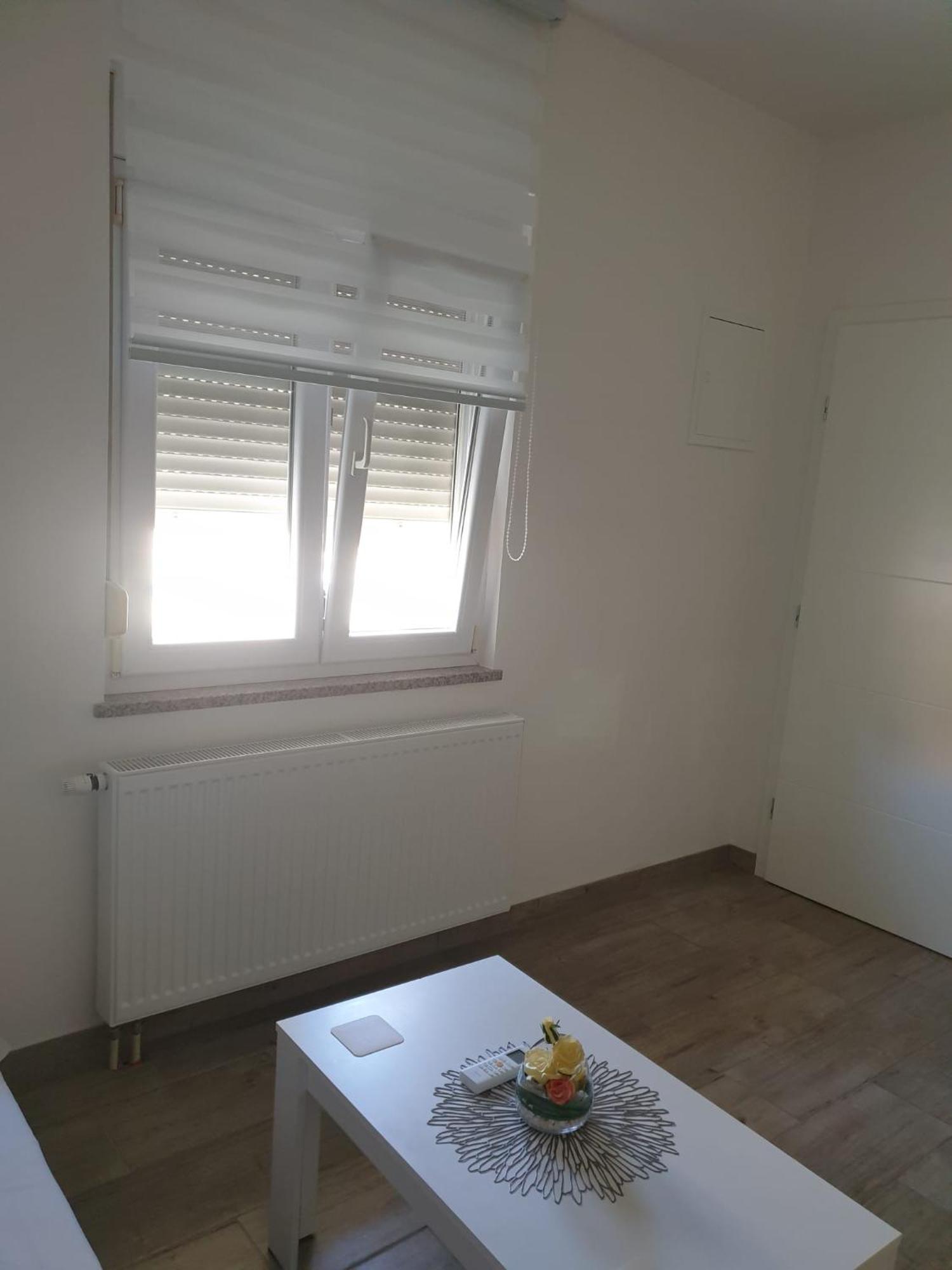 Ruza Apartmani ซาดาร์ ภายนอก รูปภาพ